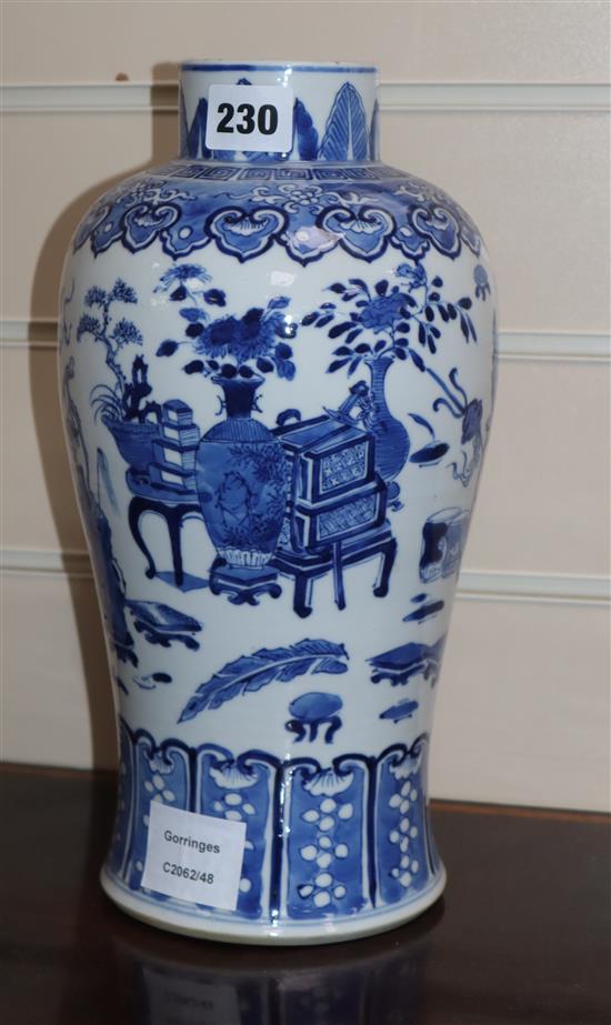 A large Chinese blue and white Hundred Antiques vase, 19th century Kangxi mark height 31cm
